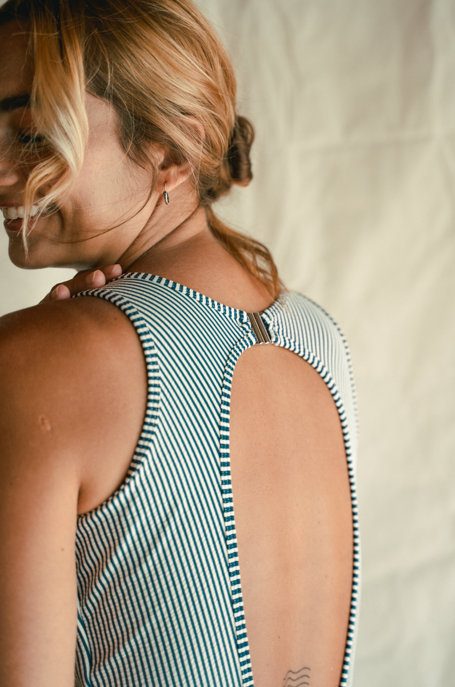 Monarca One Piece in Midnight Blue
